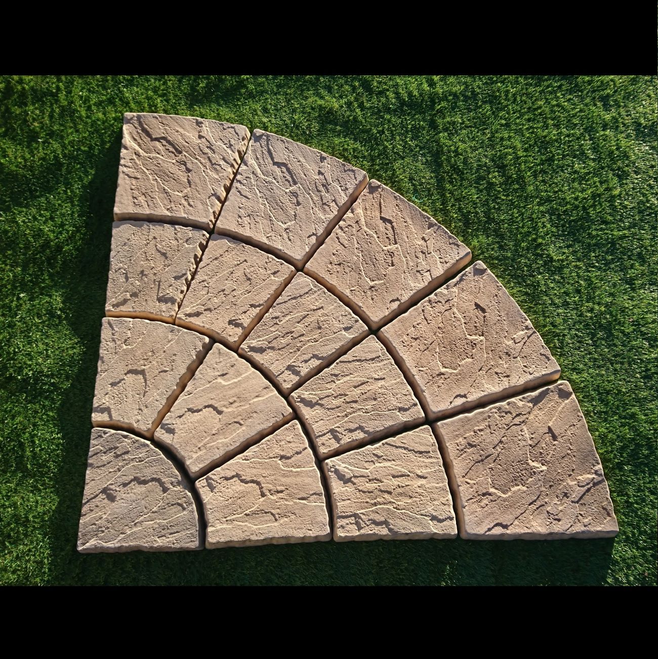 Quarter Circle Old Style | Landscape Paving
